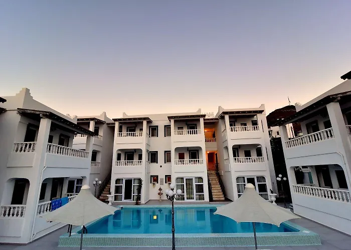 מלון Bahama Art 3*