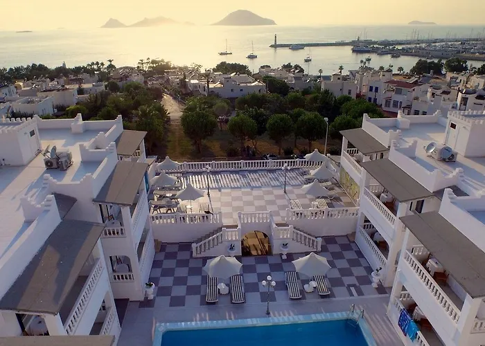 Bahama Art מלון טורגוטריס